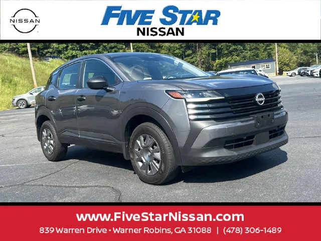 Used 2025 Gray Nissan S image 3