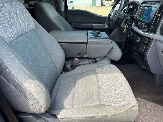 Used 2023 Blue Ford XLT image 16