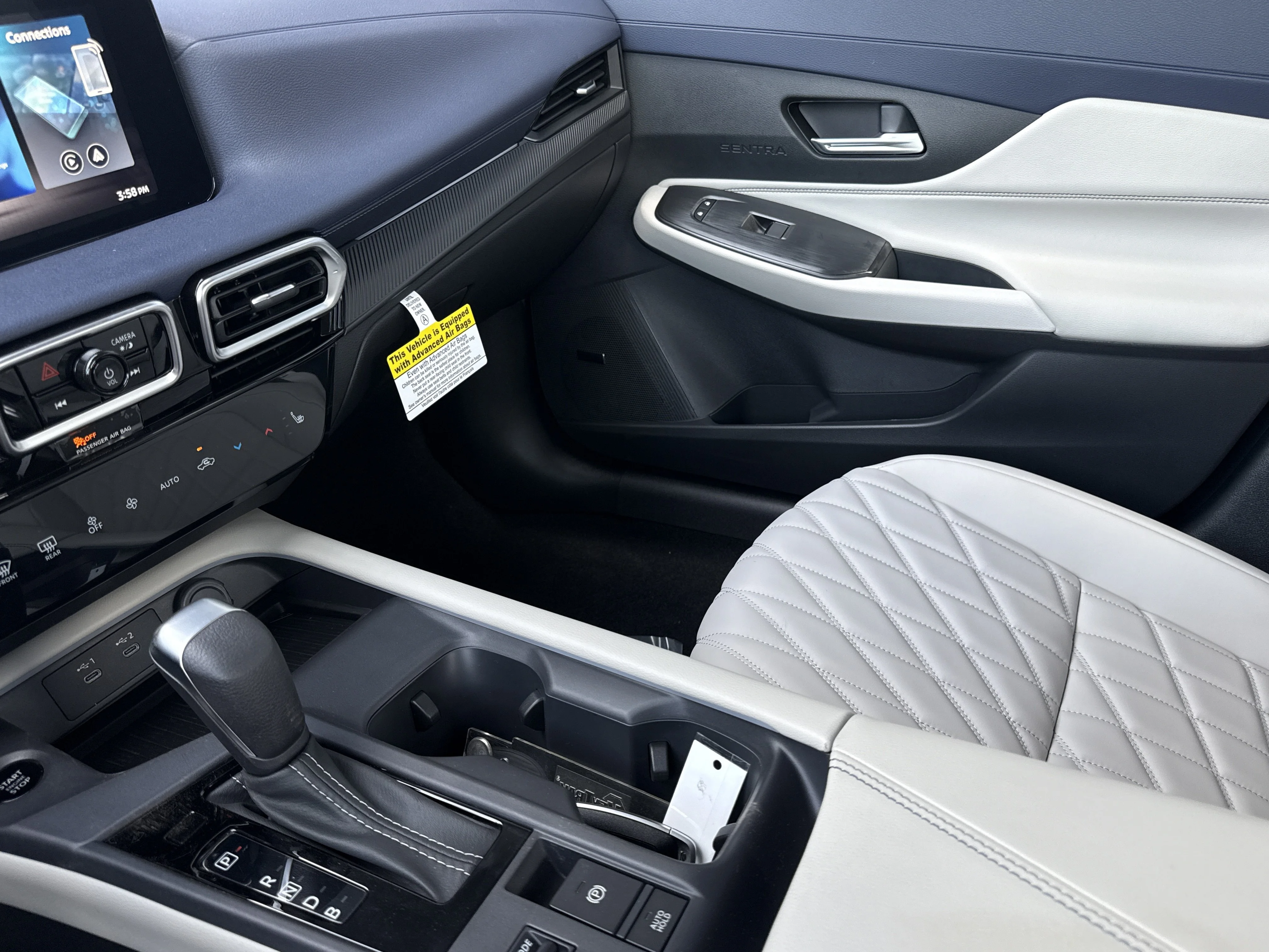 New 2026 Aspen White Tricoat Nissan SL image 18