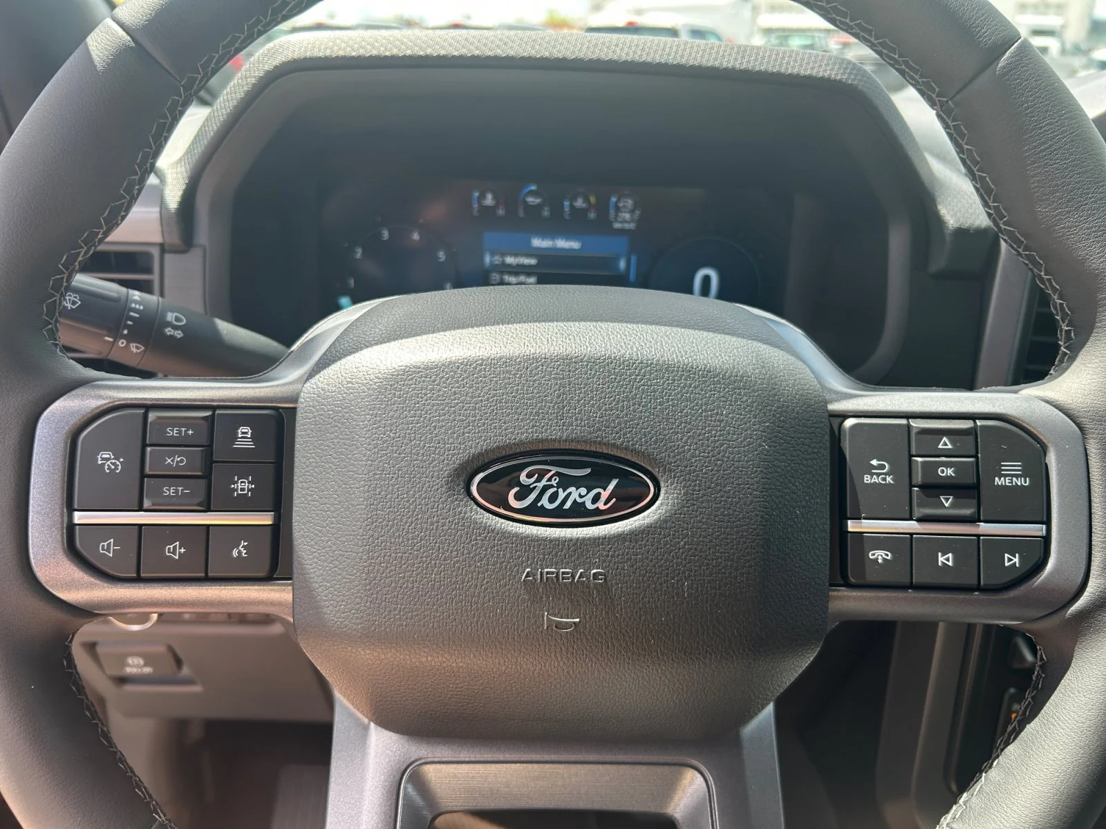 New 2026 Agate Black Metallic Ford XLT image 21