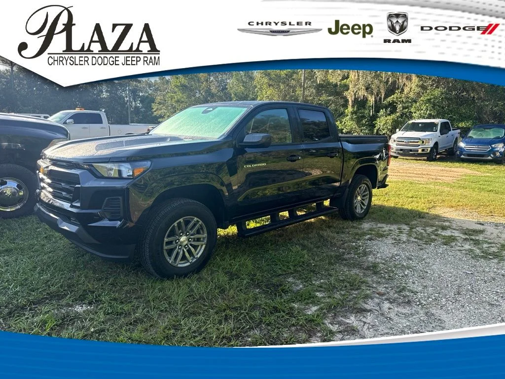 Used 2025 Black Chevrolet LT image 1