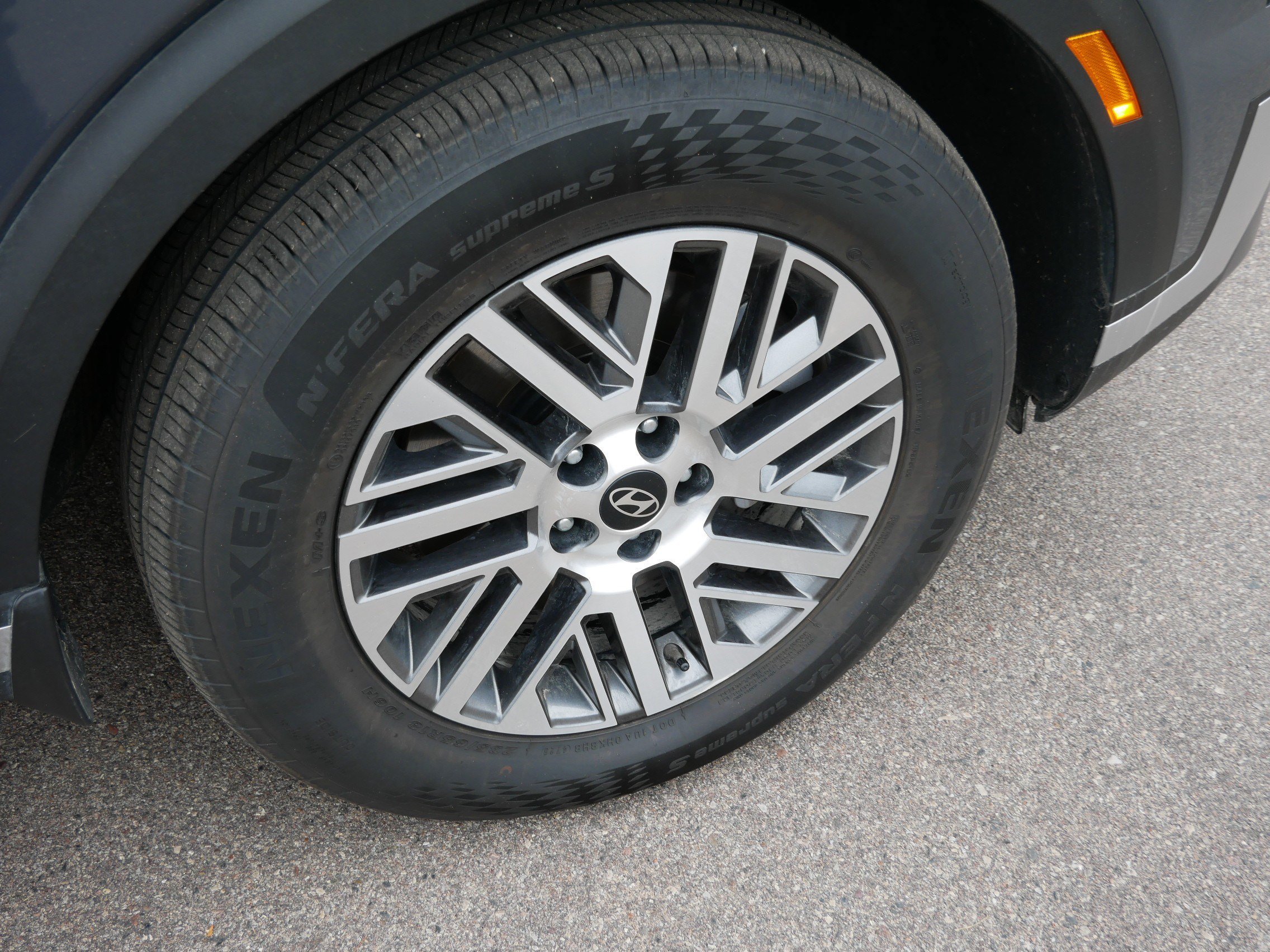 Certified Used 2026 Ecotronic Gray Pearl Hyundai SEL 7P image 15