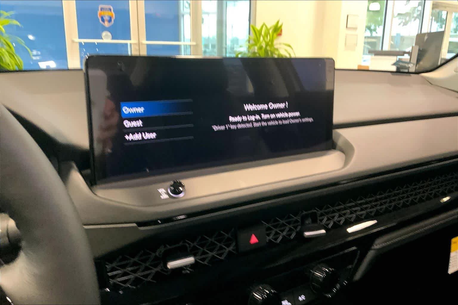 New 2026 Urban Gray Pearl Honda Touring Hybrid image 18