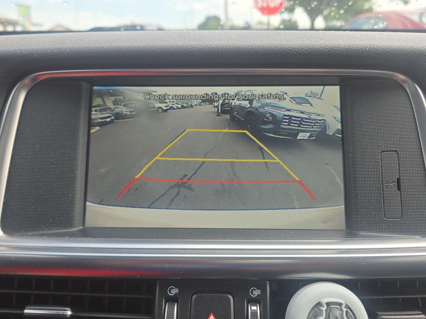 Used 2016 Snow White Pearl Kia EX image 6