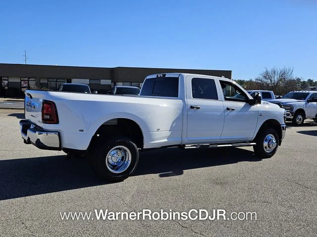 New 2026 Bright White Clear-Coat Exterior Paint RAM Tradesman image 13