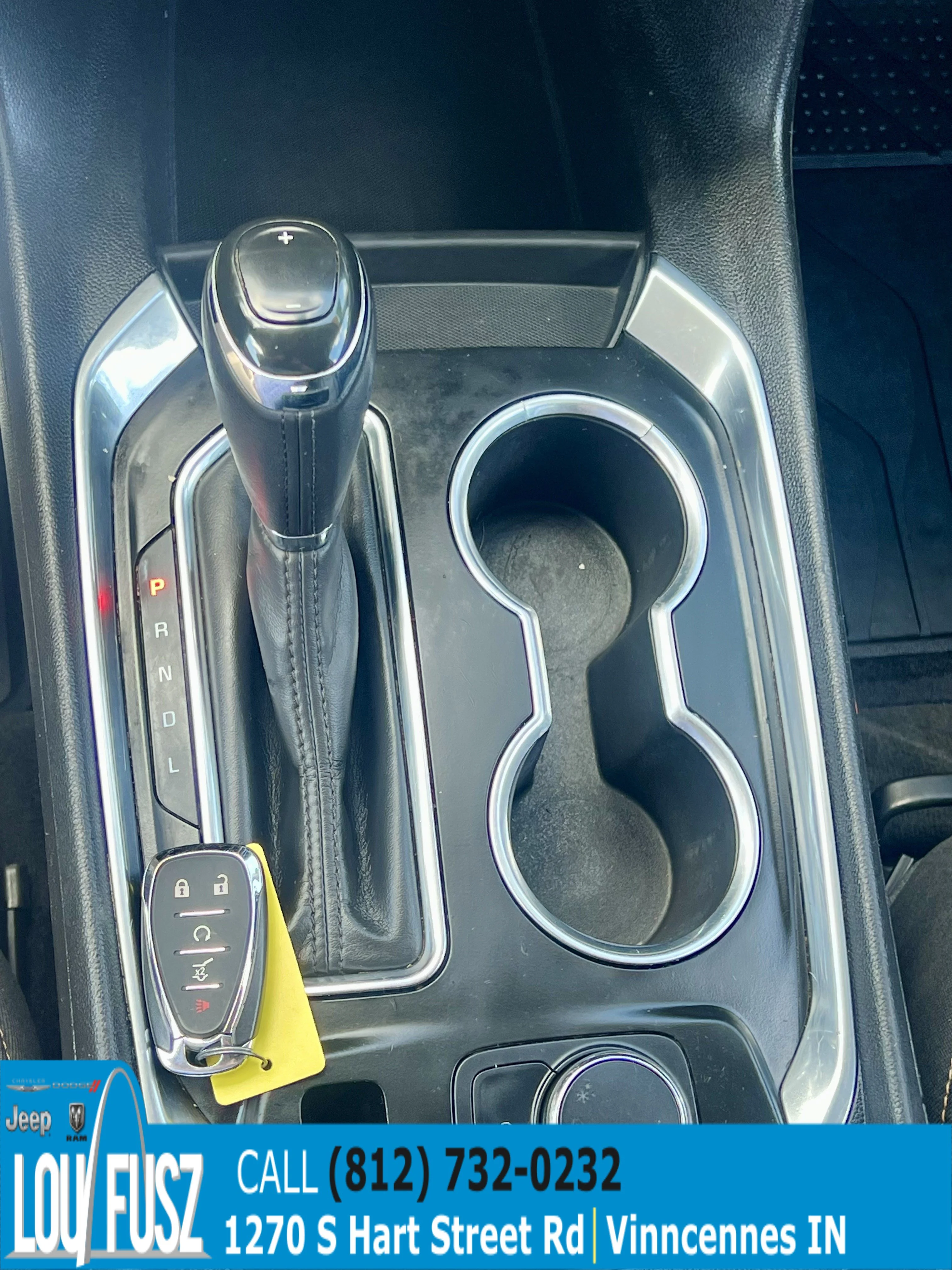 Used 2019 Summit White Chevrolet LT Cloth image 13