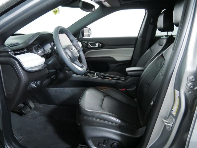 Certified Used 2023 Silver Jeep Limited image 22