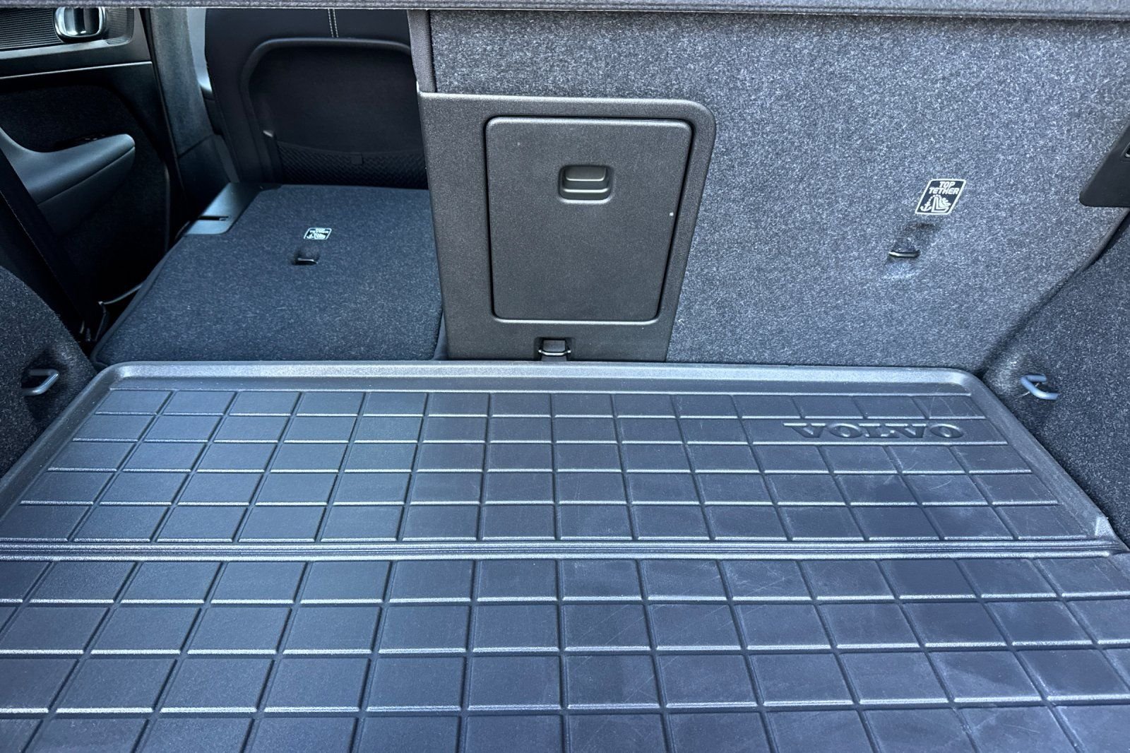 Used 2023 Gray Volvo B5 Plus Dark Theme image 16