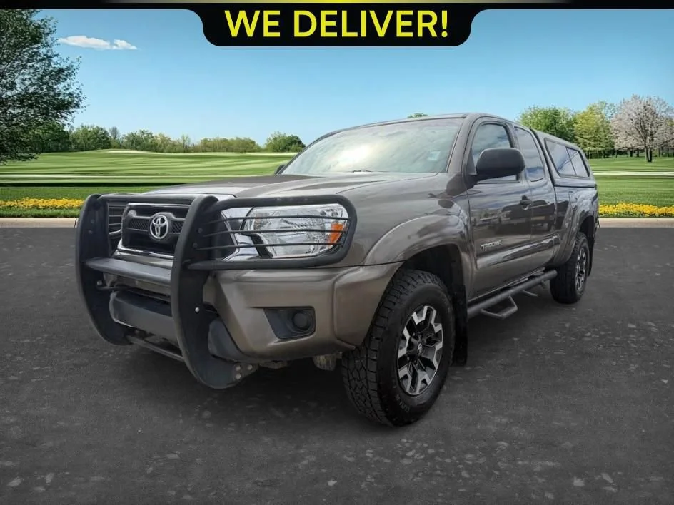 Used 2013 None Toyota BASE image 3