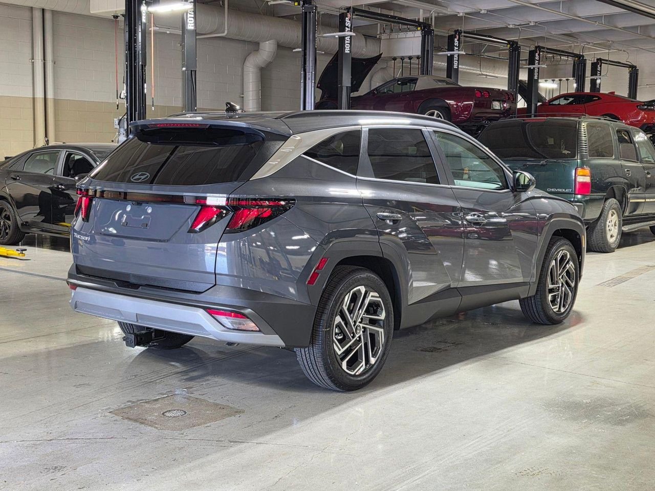 New 2026 Ecotronic Gray Hyundai SEL Plus FWD image 7