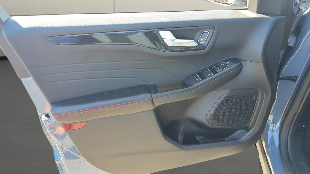 Used 2025 Blue Ford ST-Line image 12