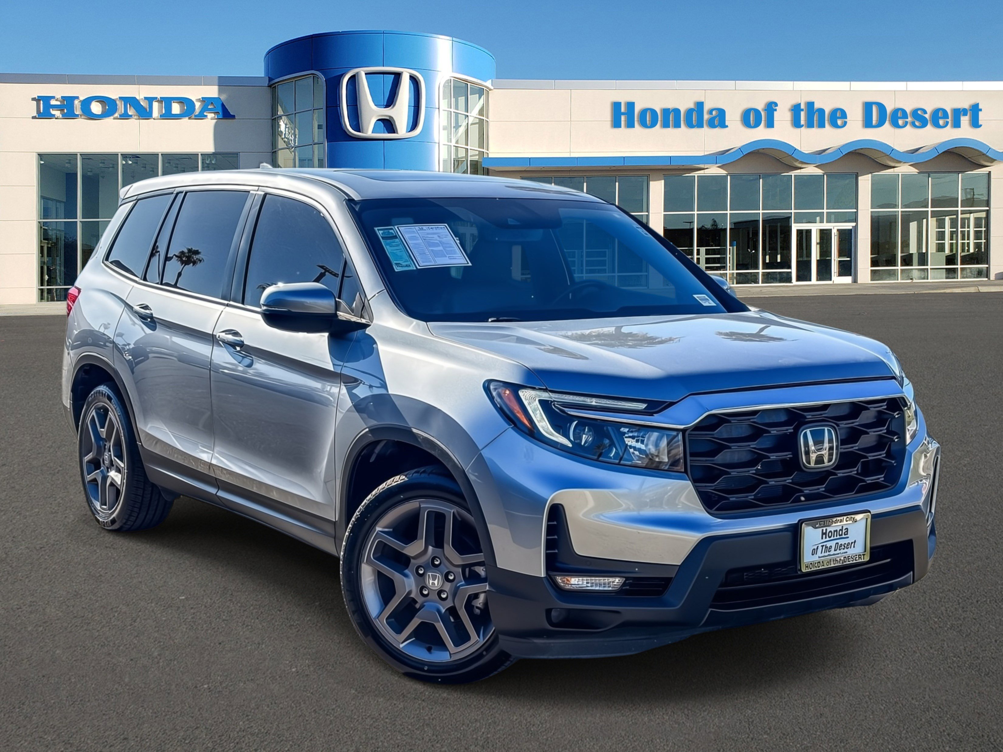 Certified Used 2022 Lunar Silver Metallic Honda 2WD EX-L image 31