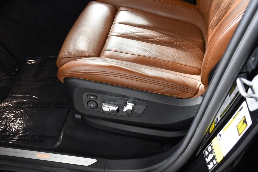 2023 BMW X7 40i - Photo 16