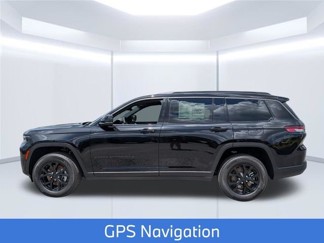 New 2026 Diamond Black Crystal Pearl-Coat Exterior Paint Jeep Altitude image 2