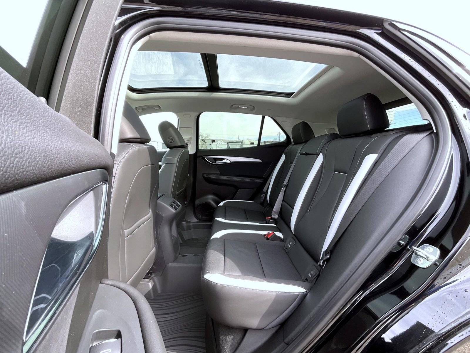 2026 Buick Envision Sport Touring - Photo 19