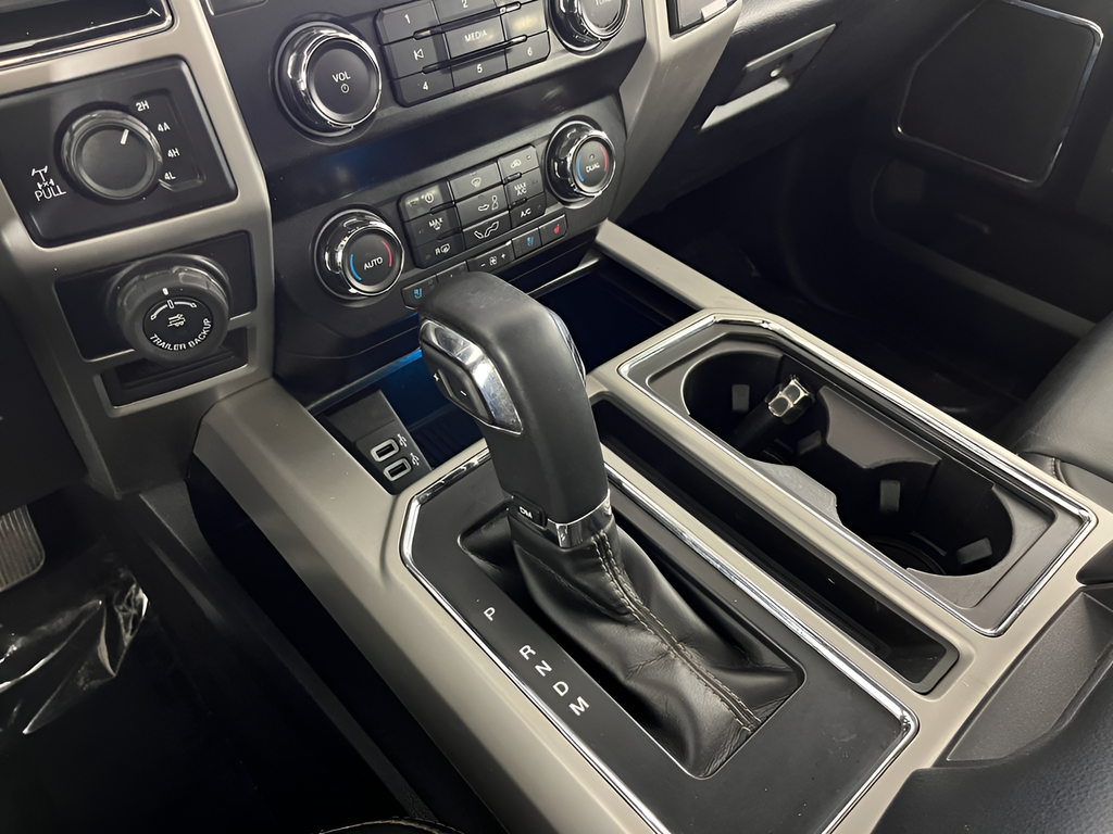 2020 Ford F-150 Lariat - Photo 22