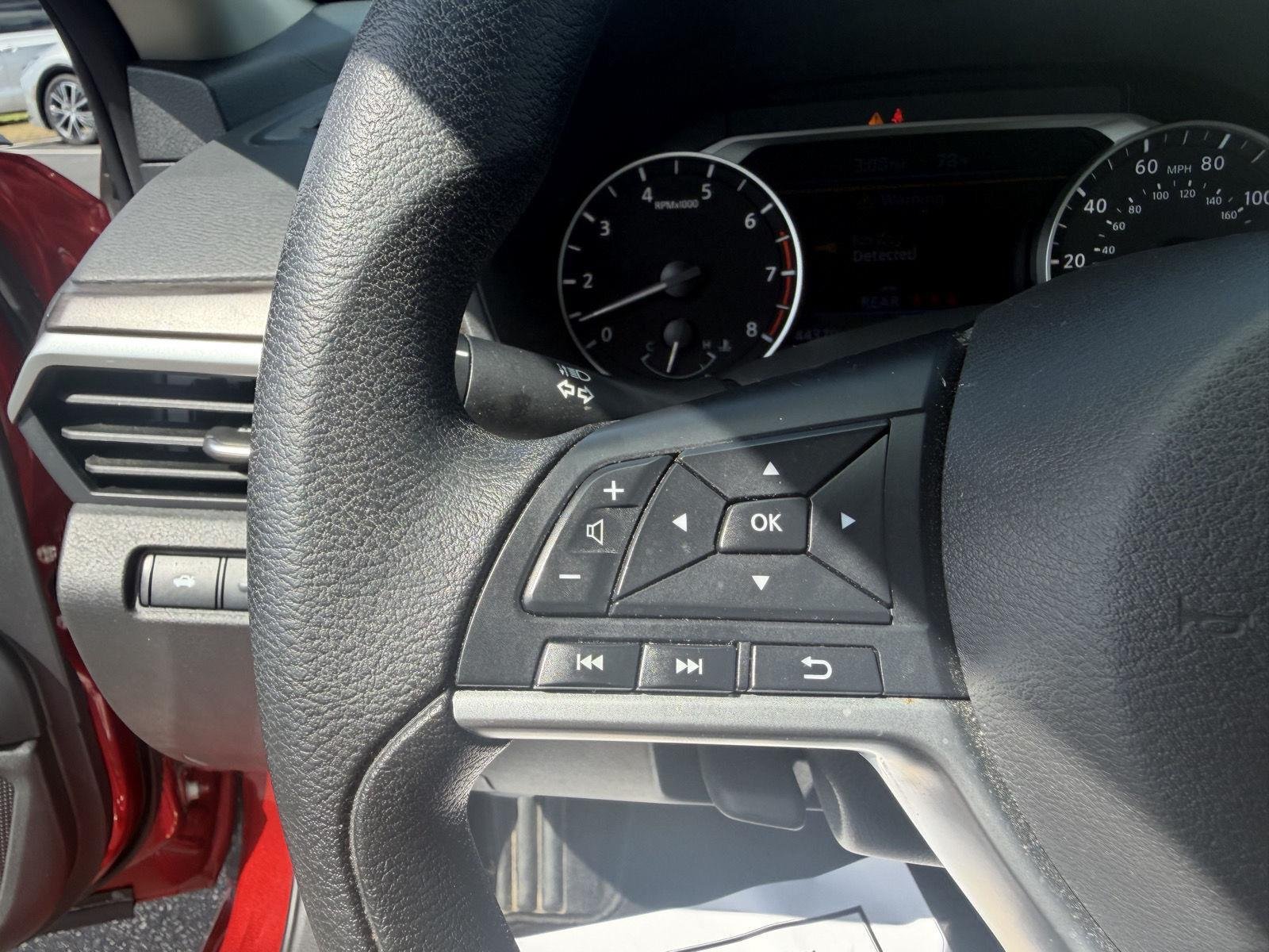 Used 2025 Scarlet Ember Nissan SV image 21