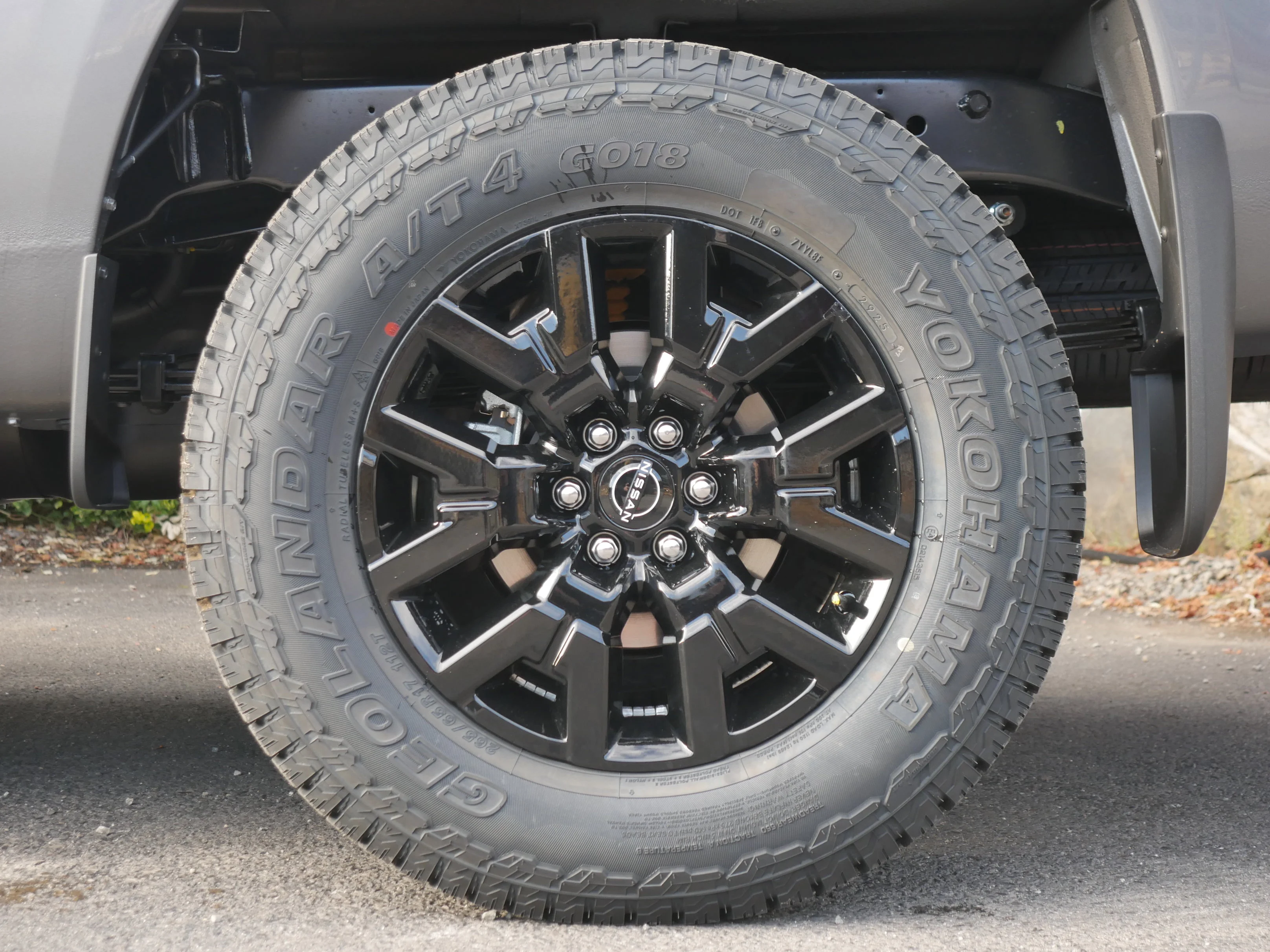 2026 Nissan Frontier SV - Photo 17