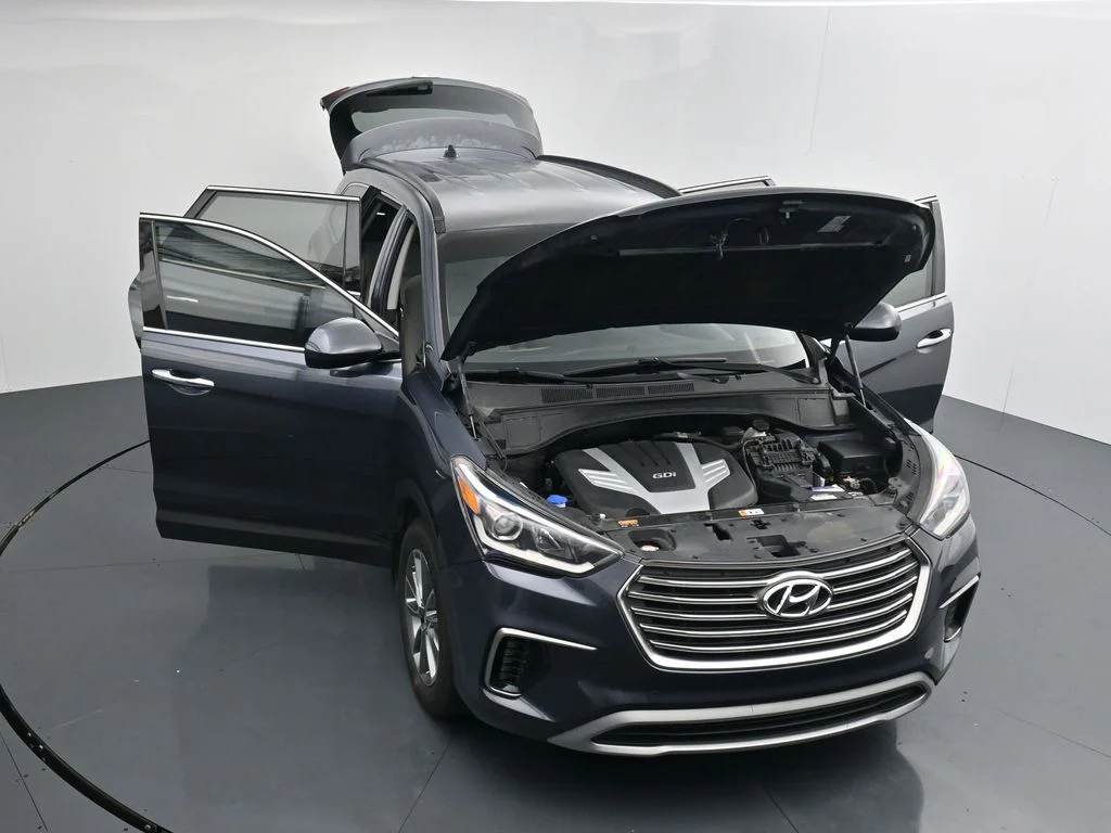 Used 2019 Blue Hyundai SE image 35