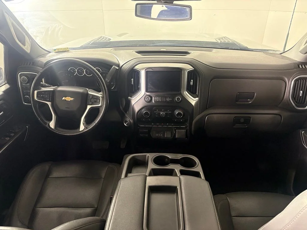 Used 2022 Silver Chevrolet LTZ image 45