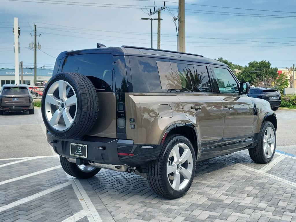 New 2026 Gondwana Stone Land Rover X-Dynamic SE image 5