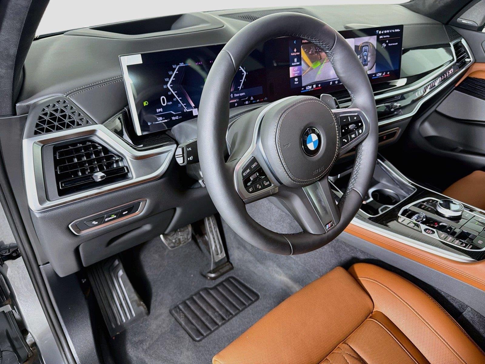 New 2027 Skyscraper Grey Metallic BMW xDrive40i image 9