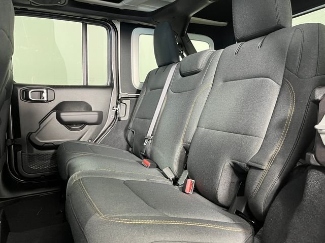 New 2026 Granite Crystal Metallic Clear-Coat Exterior Paint Jeep Sport S image 7
