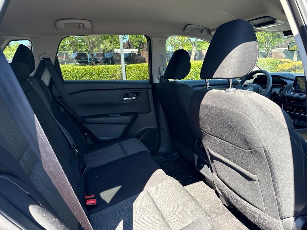 Used 2024 Gun Metallic Nissan SV image 20