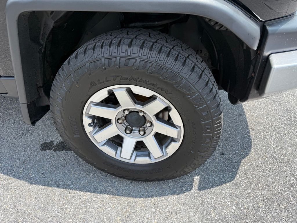 Used 2014 Black Toyota Base image 6