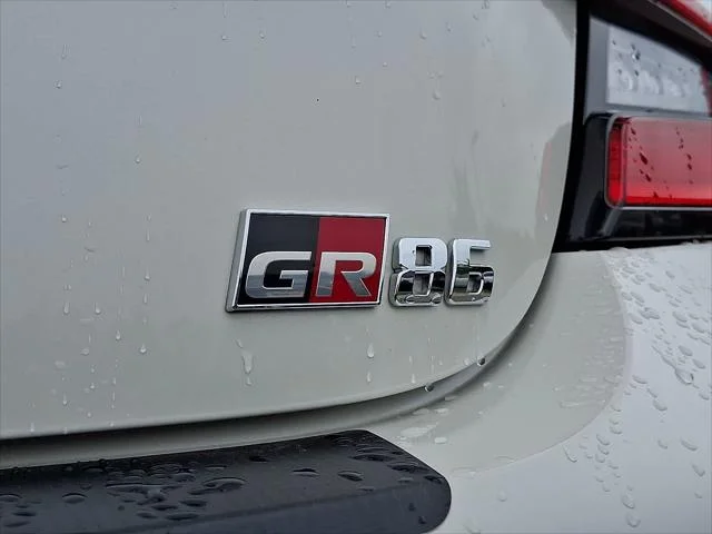 Certified Used 2024 HALO Toyota  image 33