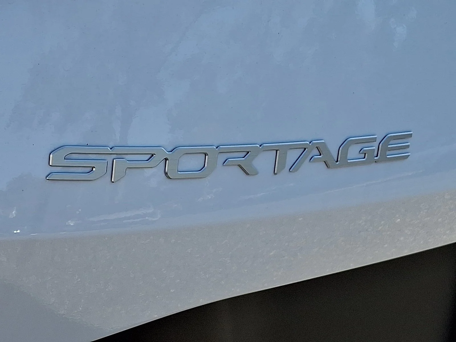 New 2026 Glacial White Pearl Kia EX image 14