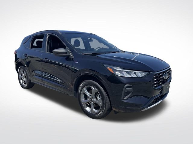 Used 2024 Black Metallic Ford ST-Line image 10