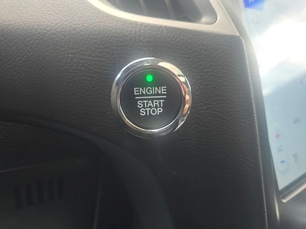 Used 2023 Black Metallic Ford SEL image 30