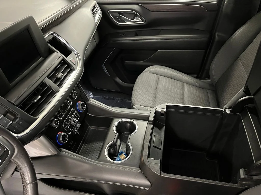 Used 2023 Red Chevrolet LS image 39