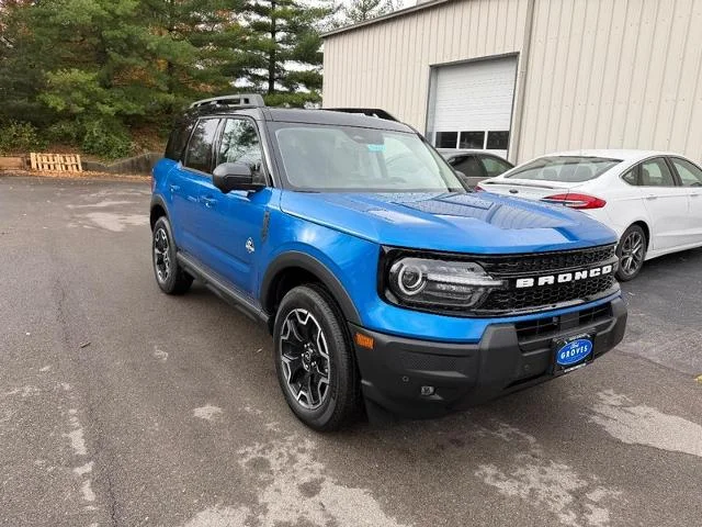 New 2025 Velocity Blue Metallic Ford Outer Banks® image 27