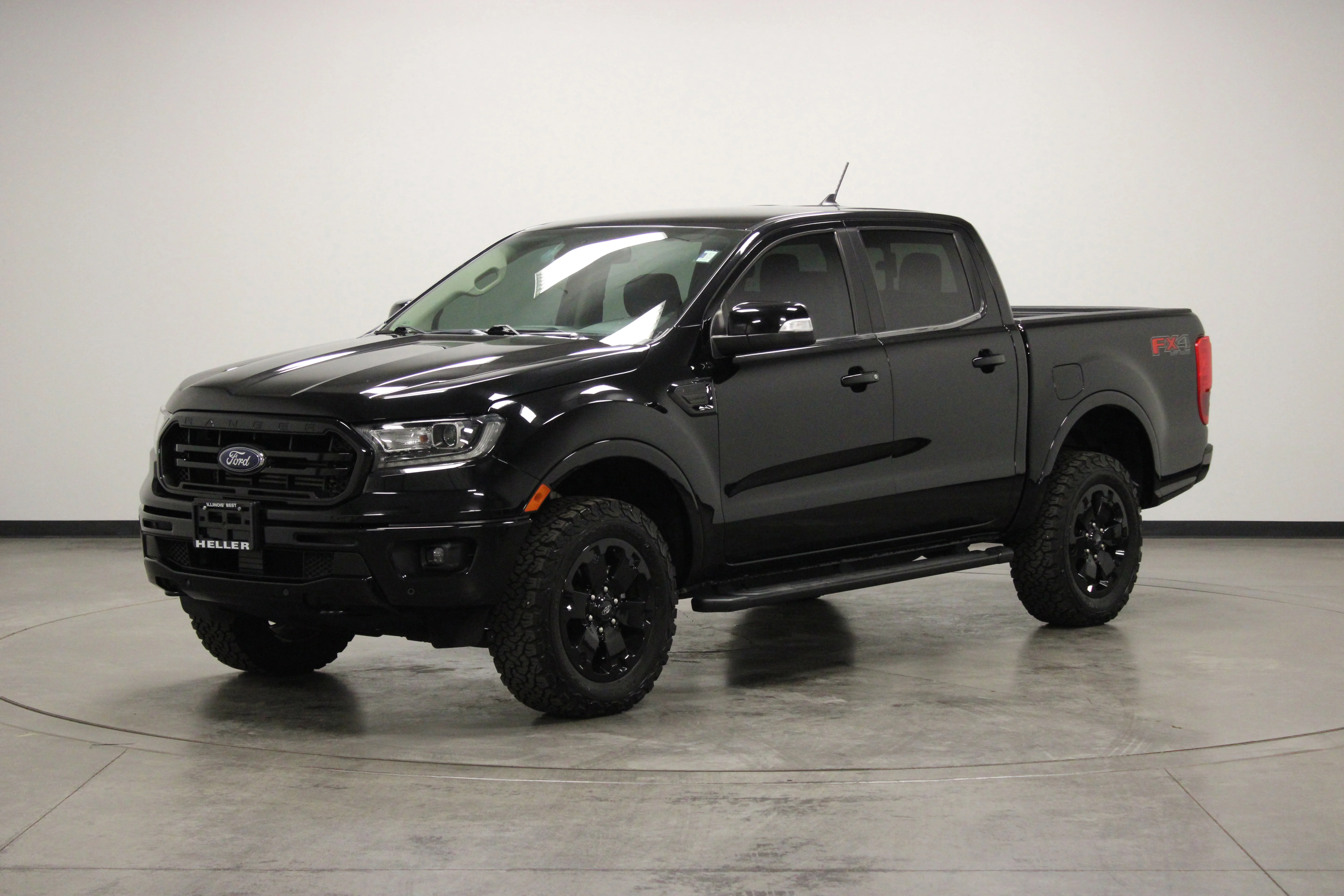 Used 2020 Shadow Black Ford Lariat image 4