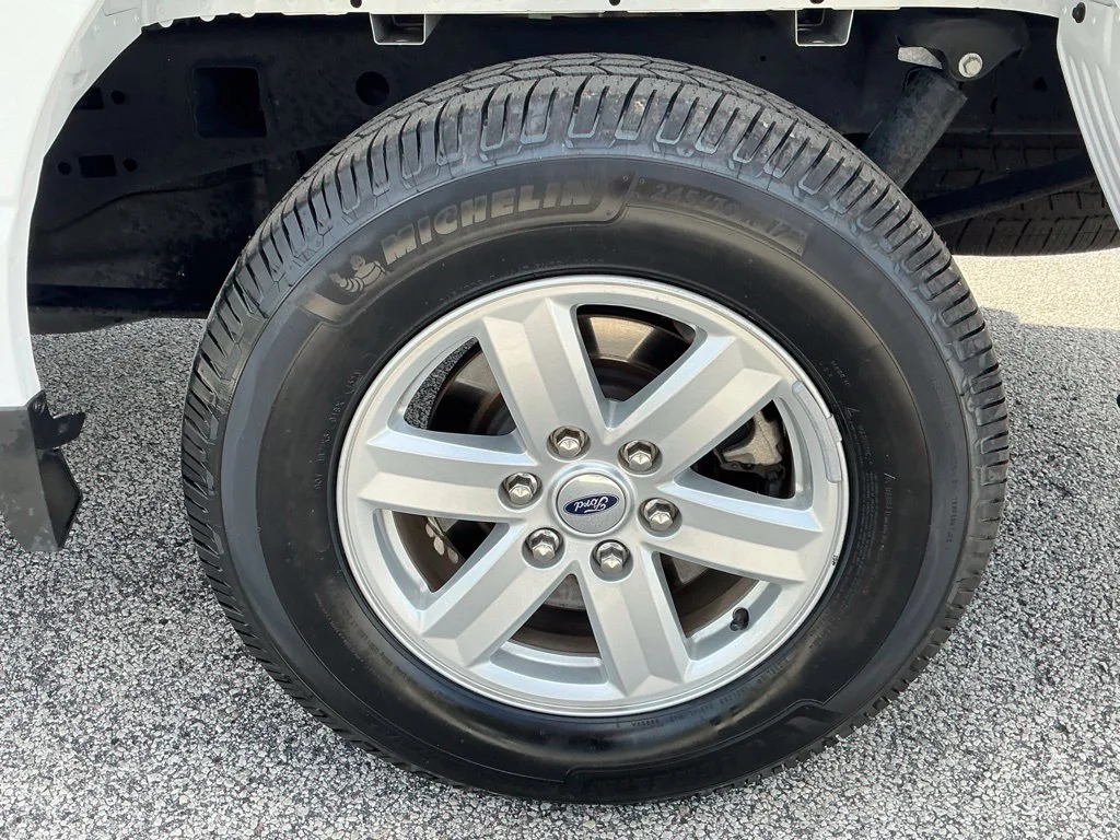 Used 2022 White Ford XL image 20