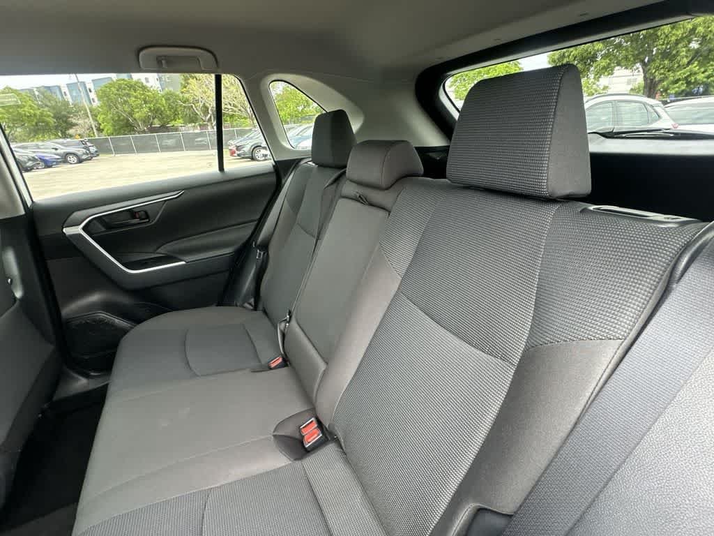 Used 2025 Ice Cap Toyota LE image 15