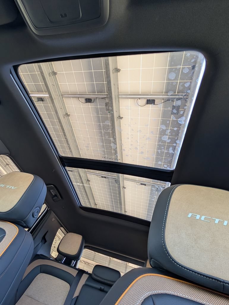 New 2027 Mosaic Black Metallic Chevrolet ACTIV image 25