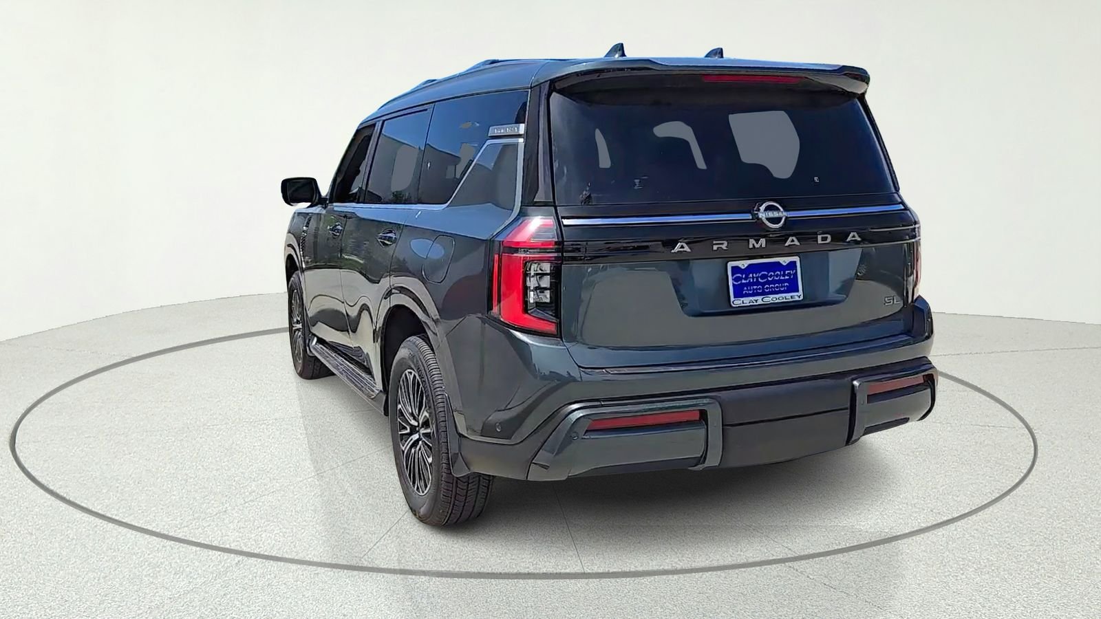 2026 Nissan Armada SL - Photo 7