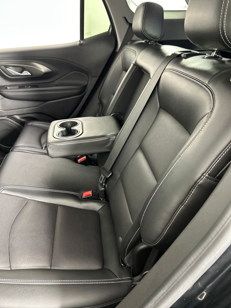 Used 2024 Black GMC SLT image 17