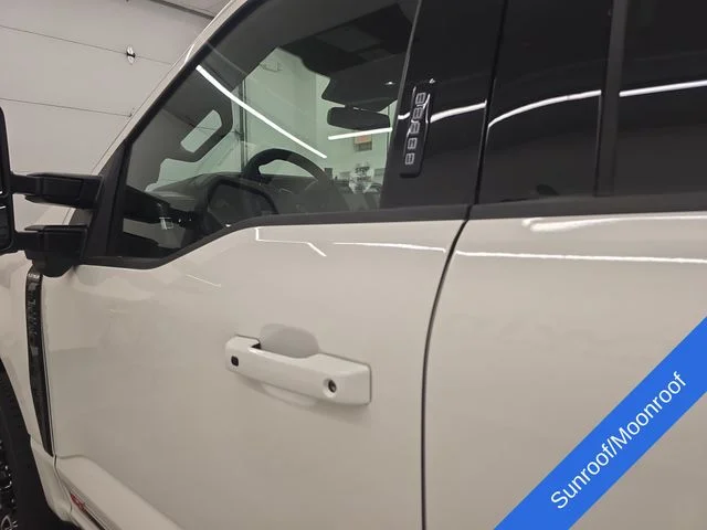 New 2026 Star White Metallic Tri-Coat Ford F-250® Platinum® image 25