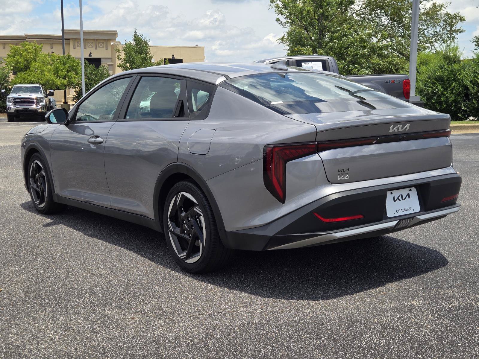 2025 Kia K4 EX - Photo 8
