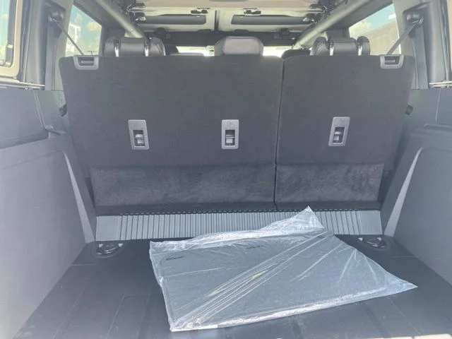New 2026 Avalanche Gray Ford Badlands® image 35