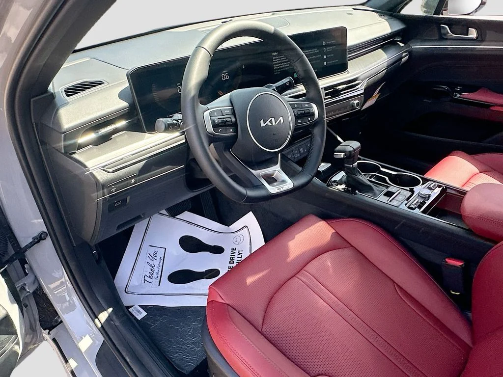 New 2026 Wolf Gray Kia GT-Line FWD image 9