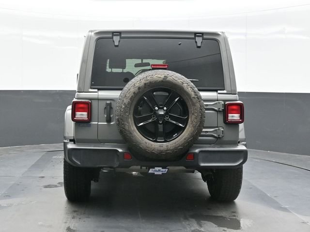 Used 2021 Gray Jeep Unlimited Sahara Altitude image 2