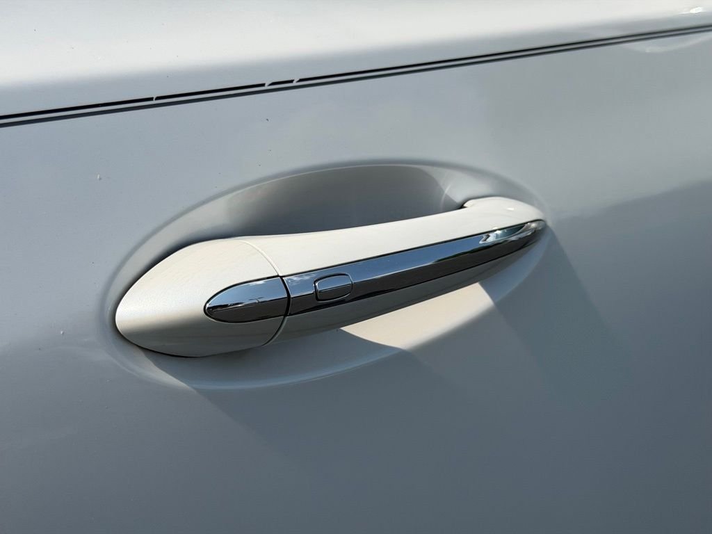 Used 2020 White Buick Premium Group image 12