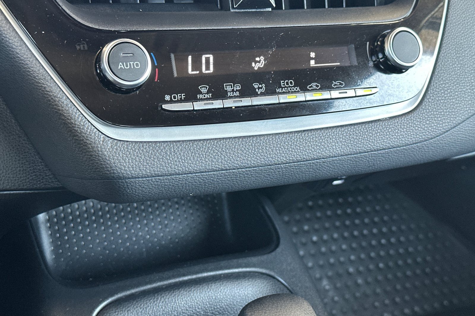 Certified Used 2026 MIDNIGHT BLACK Toyota Hybrid LE image 18