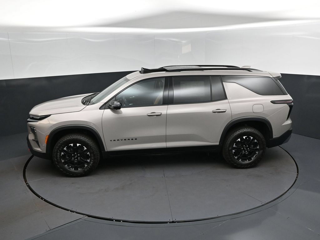 2027 Chevrolet Traverse Z71 - Photo 32