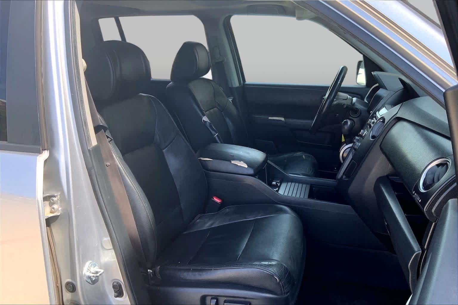 Used 2013 Alabaster Silver Metallic Honda EX-L image 8